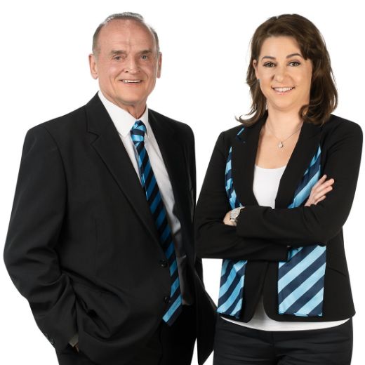 Mike P and Sandra D - Real Estate Agent at Harcourts Focus  - Cannington