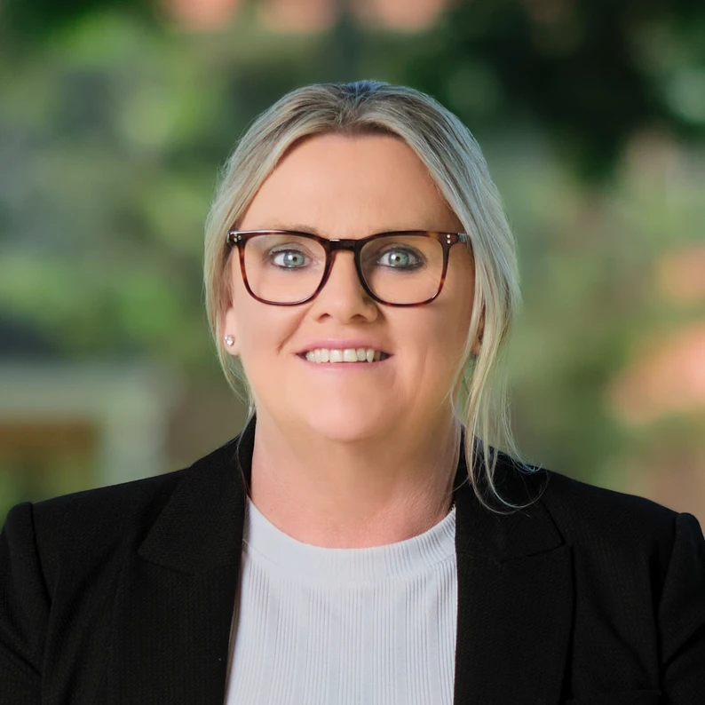 Michelle Jeffrey - Real Estate Agent