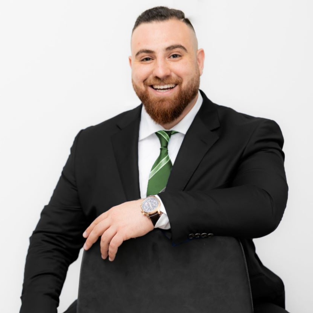 Moe Almnahi - Real Estate Agent