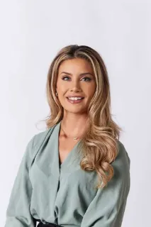 Natalie (Gleeson)  Byrne - Real Estate Agent