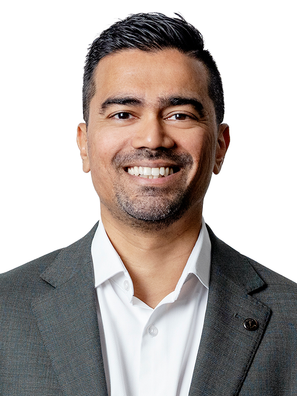 Navin Chandra - Real Estate Agent