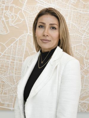 Naz Sabzpouri Real Estate Agent