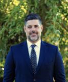 Nick Kouparitsas - Real Estate Agent From - Ray White Clayfield