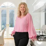 Nicki Pellinger Riley - Real Estate Agent From - McGrath - Croydon