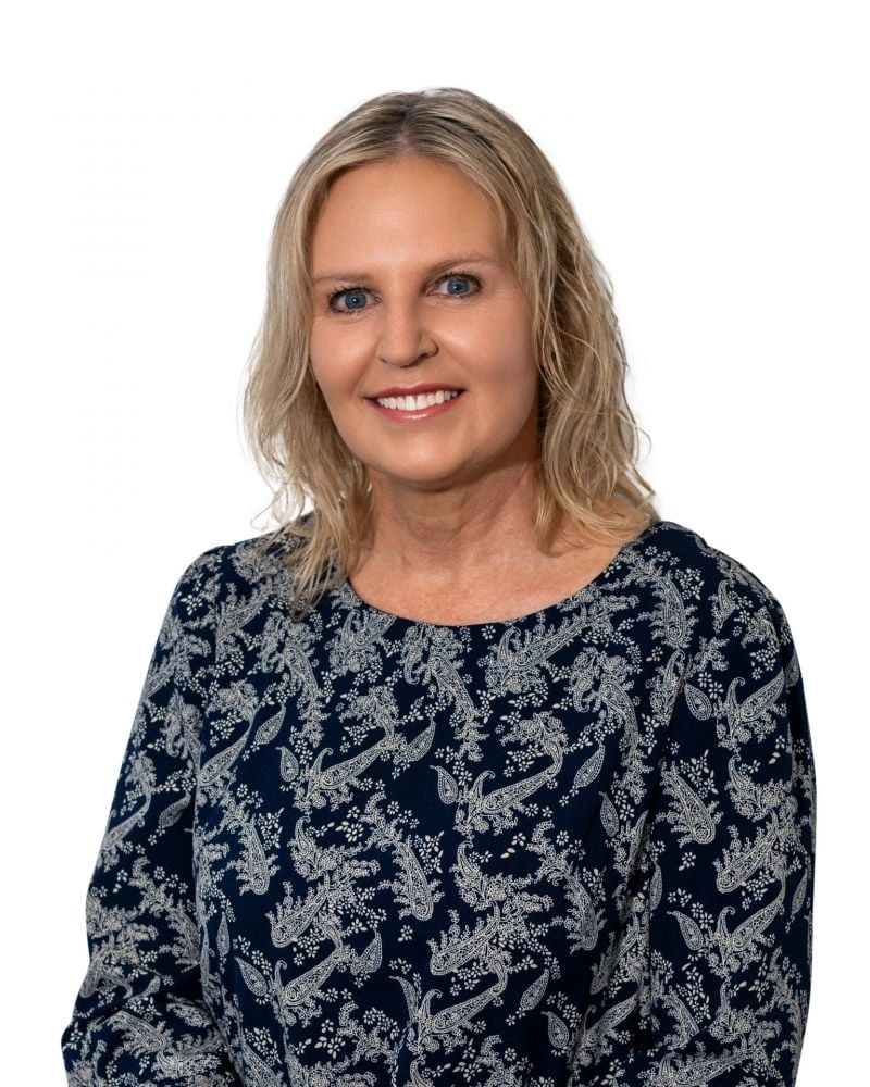 Nicole Andrews - Real Estate Agent