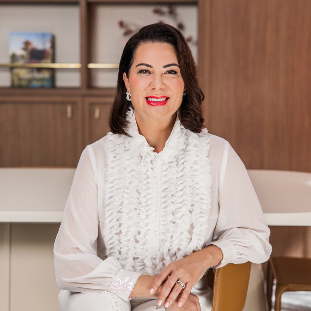 Nicole Carter - Real Estate Agent
