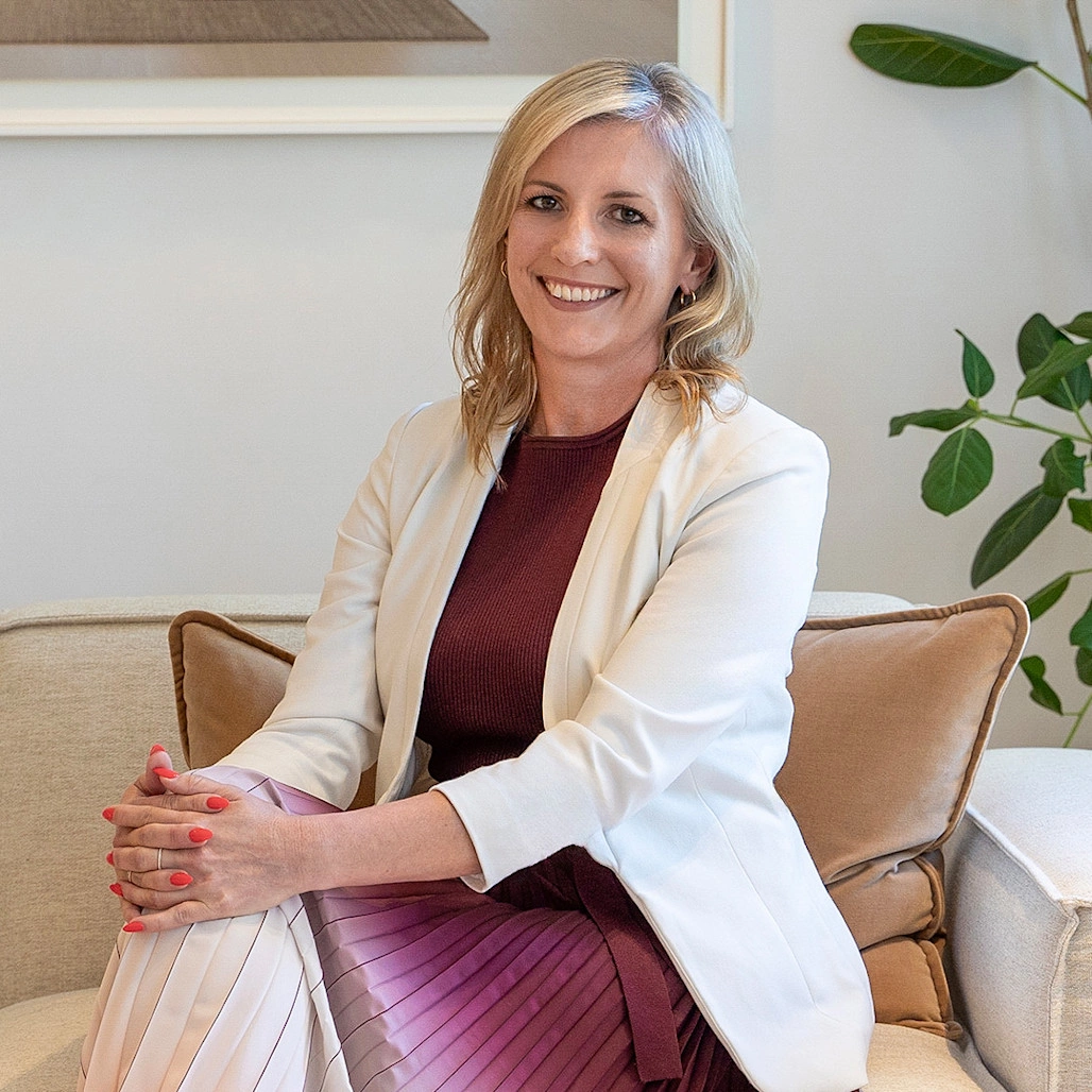 Nicole King - Real Estate Agent
