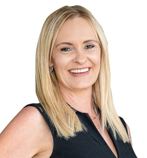 Nicole McGregor - Real Estate Agent at Freedom Property, Redland City - CLEVELAND