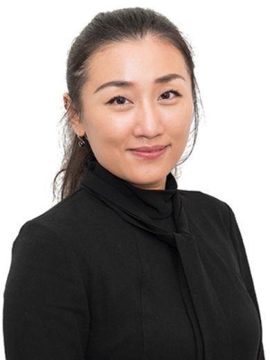 Nicole Zheng  - Real Estate Agent at Tower & London