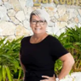 Niki Stockham - Real Estate Agent From - Harcourts Property Centre Wellington Point