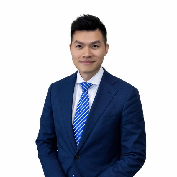 Chris Feng Real Estate Agent