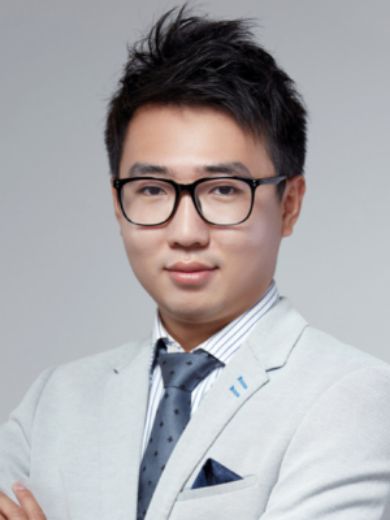 Oliver Weitong Liu - Real Estate Agent at Triple S Property Pty Ltd - WENTWORTH POINT
