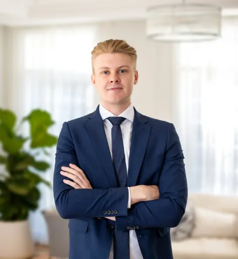 Oliver Slader - Real Estate Agent at The Marshall Group Oliver Slader - Real Estate Agent at The Marshall Group