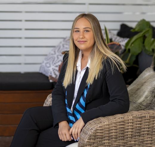 Olivia Benzur - Real Estate Agent at Harcourts - Carrum Downs