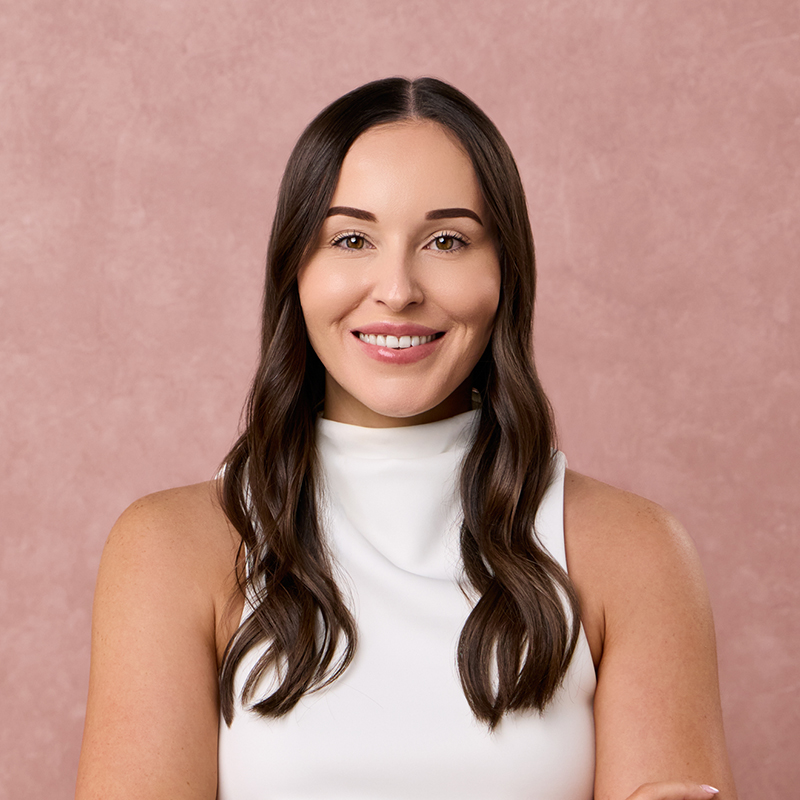 Olivia Charlton - Real Estate Agent