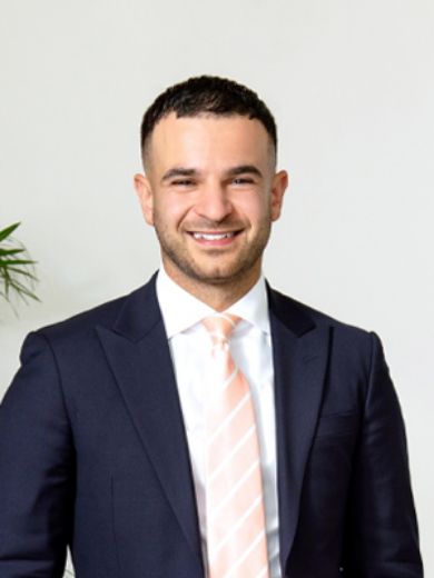 Omid Sayehban - Real Estate Agent at Pello - Upper North Shore