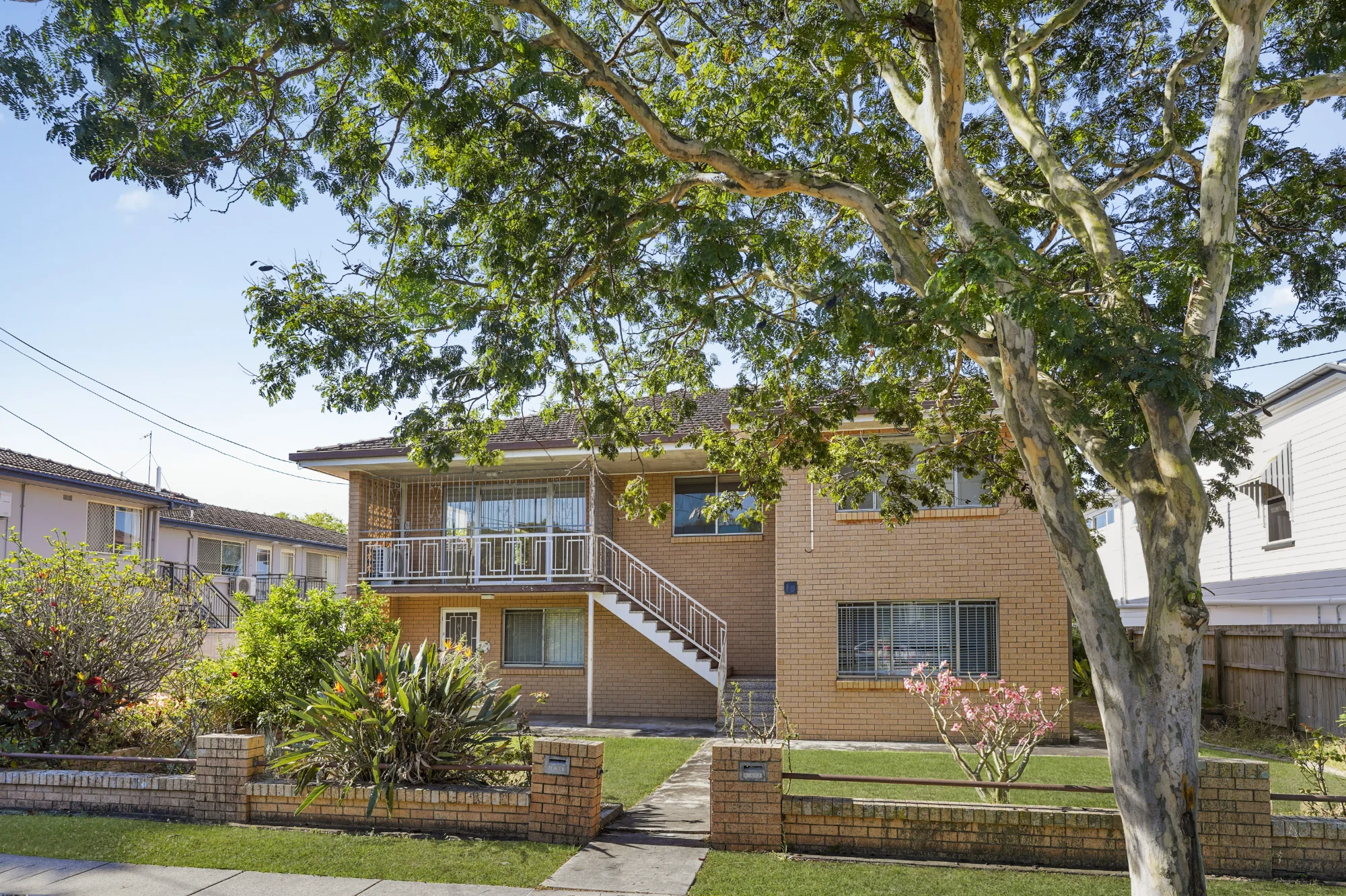 10 Gordon Street, Stones Corner, Qld 4120