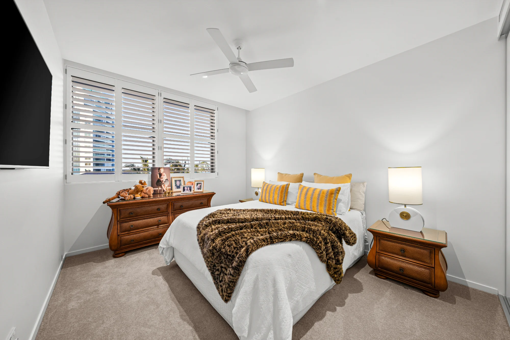 401/286 Marine Parade, Labrador, Qld 4215