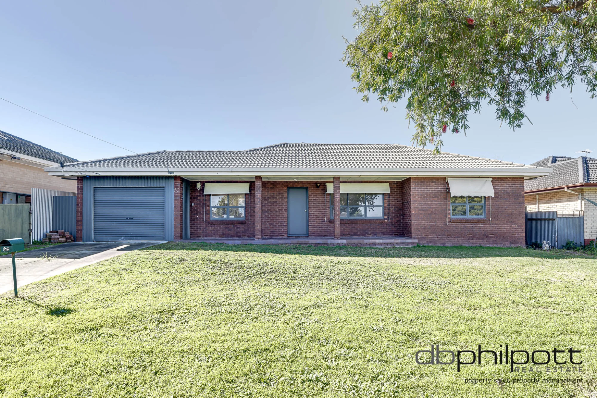 52 Lindsay Avenue, Valley View, SA 5093