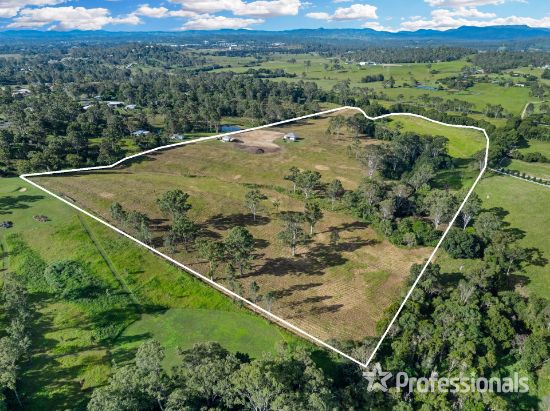 98 McIntosh Creek Road, Jones Hill, Qld 4570