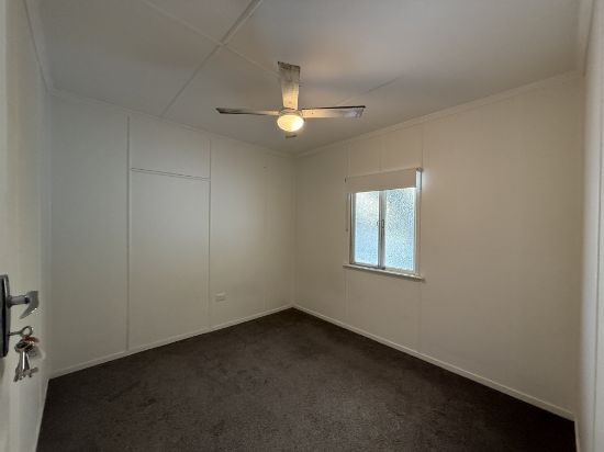 Bedroom 4/8  Pullford Street, Chermside West, Qld 4032