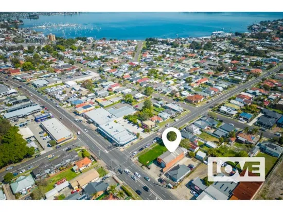 Pacific Highway, Belmont, NSW, 2280