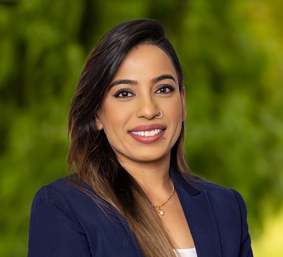 Palak Grover Real Estate Agent