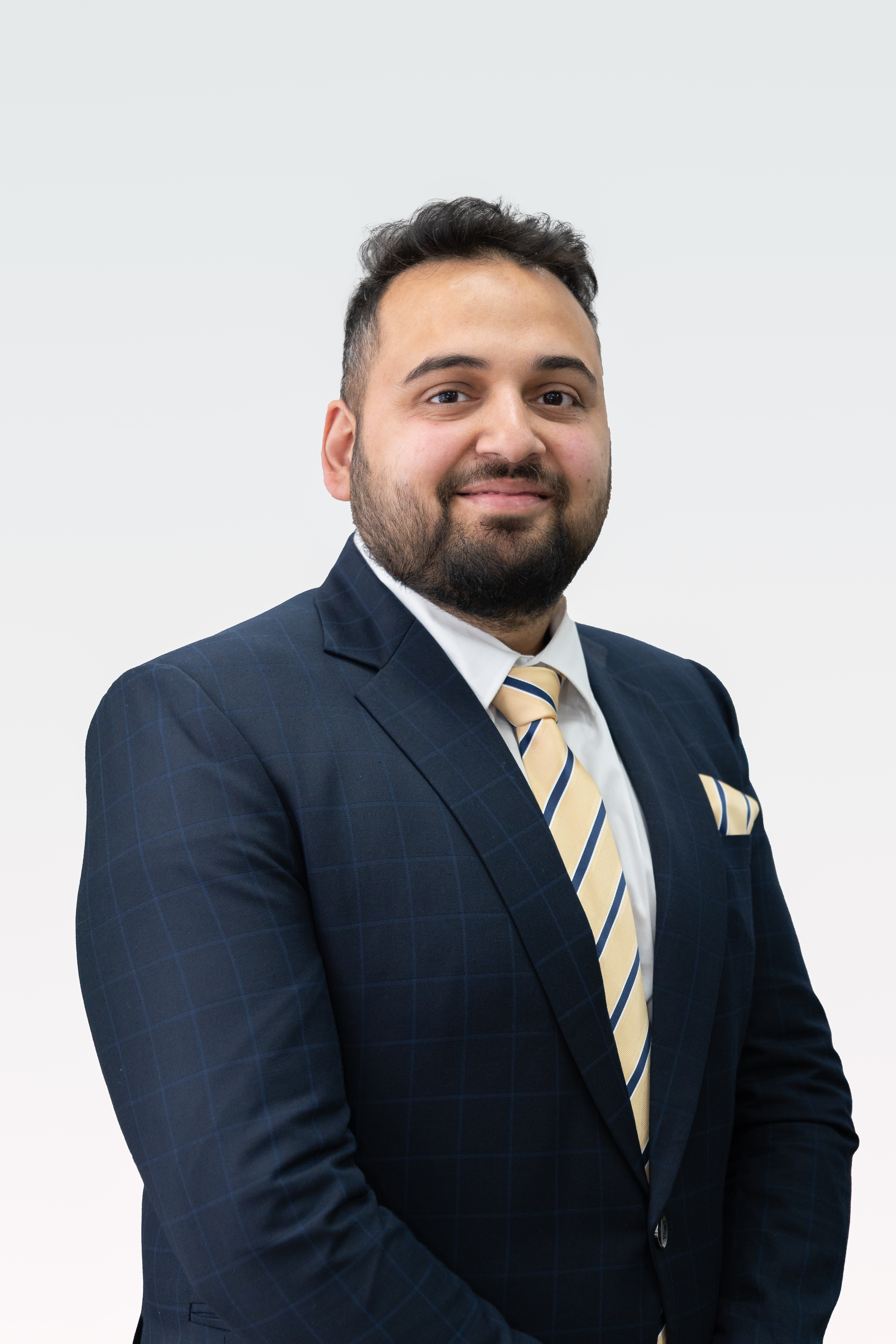 Pankaj Sharma Real Estate Agent