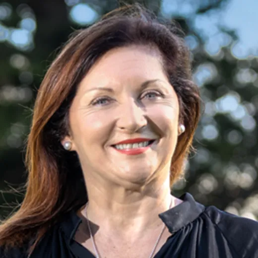 Pauline Sawyer - Real Estate Agent at Exp Australia VIC