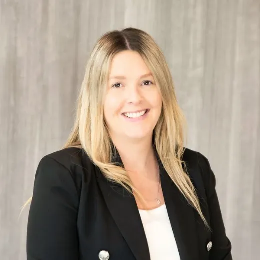 Amy McMillan - Real Estate Agent at First National Real Estate Neilson Partners - Pakenham