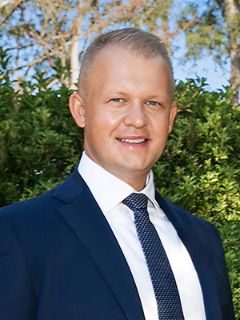 Peter Pokorny - Real Estate Agent Peter Pokorny - Real Estate Agent