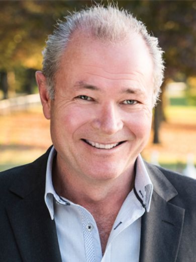 Peter Williams  - Real Estate Agent at Southern Living Property - Agents' Agency Network Partner