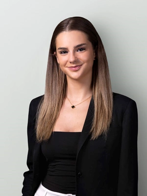 Phoebe Moore Real Estate Agent