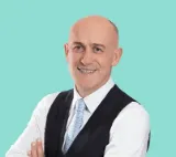 Philip  Middlemiss - Real Estate Agent From - Re-define Real Estate - MELBOURNE