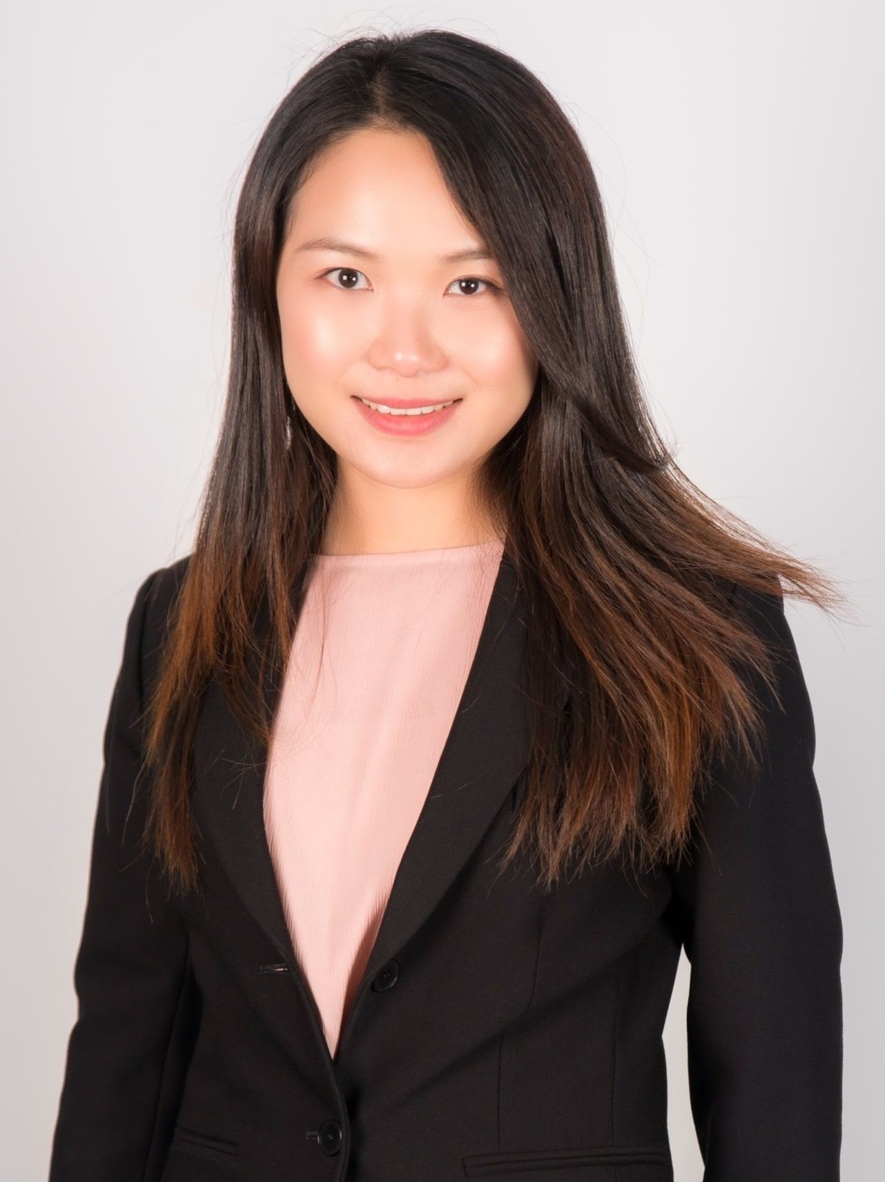 Phoebe Tao Real Estate Agent