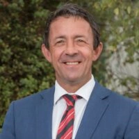 Warren Lashmar - Real Estate Agent