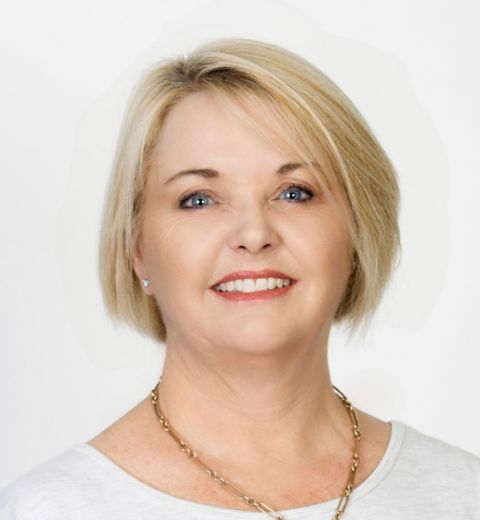 Pip Whittaker - Real Estate Agent at Elite Noosa - Property Rentals and Sales