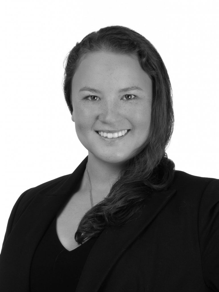 Kayla   Hunter - Real Estate Agent