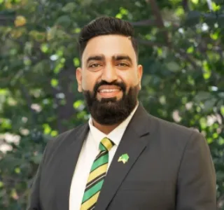 Prashant Bhardwaj - Real Estate Agent