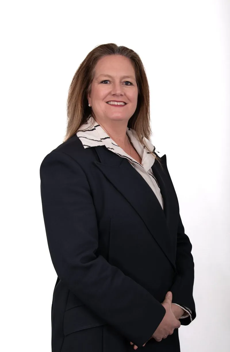 Deanne von Minden - Real Estate Agent
