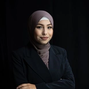 Zahra Warasi Real Estate Agent