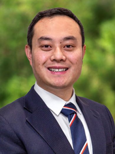 Qiao Tang - Real Estate Agent at Biggin Scott - Glen Waverley 