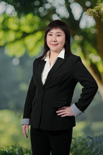 Elaine  Ye - Real Estate Agent at Legend Property - SYDNEY