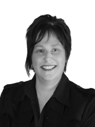 Rachael Smythe - Real Estate Agent at Paul Hill Realty - HOPE ISLAND