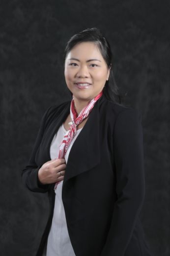Rachel He - Real Estate Agent at Ivy Real Estate -  Box Hill