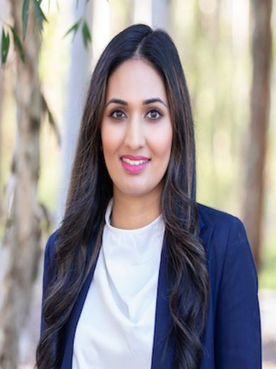 Rafia Ahmedi - Real Estate Agent at Savaa Properties - Seven Hills