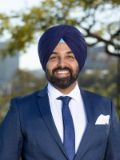 Rahul Singh - Real Estate Agent From - Ray White - Acacia Ridge