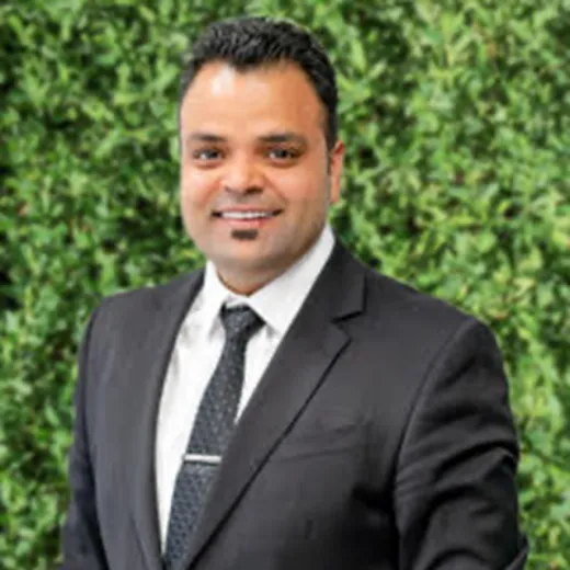 Rajeev Kochhar - Real Estate Agent at White Lotus Property Group - TRUGANINA