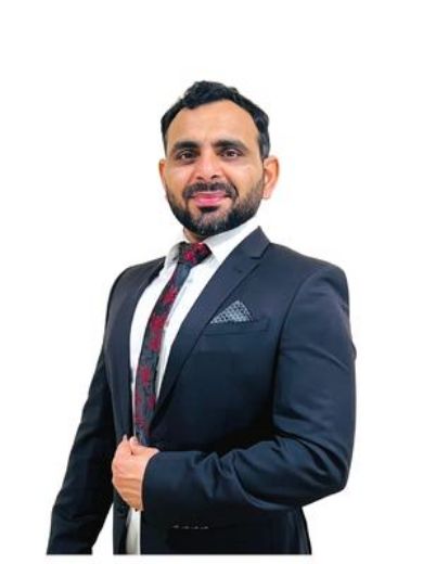 Rakesh Waadhwa  - Real Estate Agent at Team One Real Estate