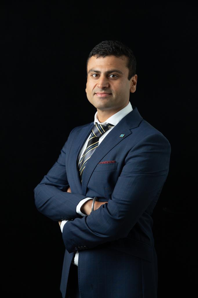 Raman Bhalla Real Estate Agent